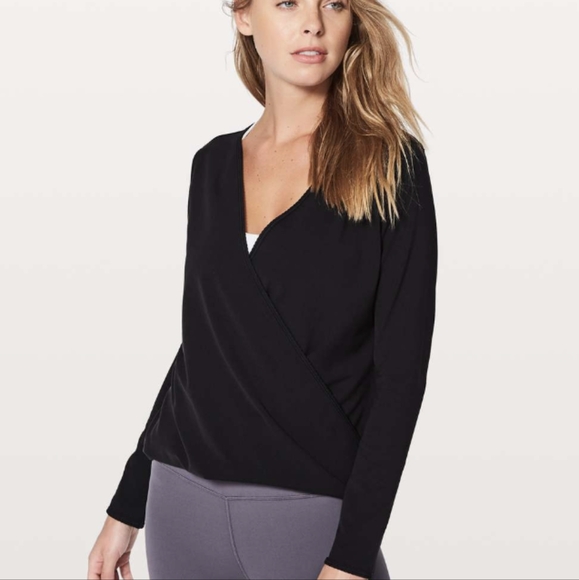 Lululemon Full Freedom Long Sleeve Black - Picture 1 of 9